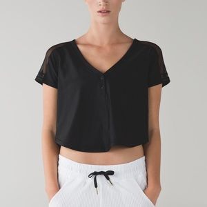 Lululemon | Varsity Black Mesh Crop Top Sz XS